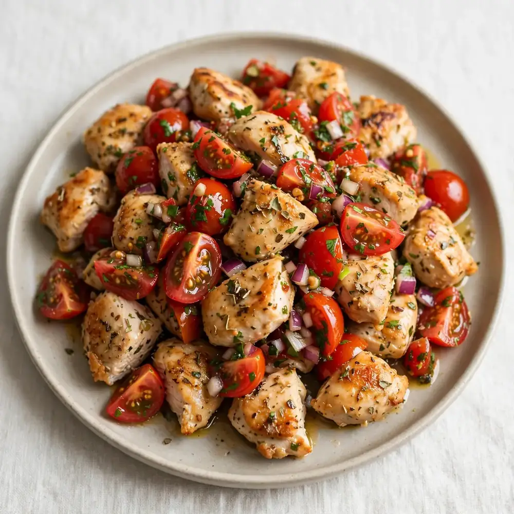 Hähnchenhäppchen mit Kirschtomaten-Salsa